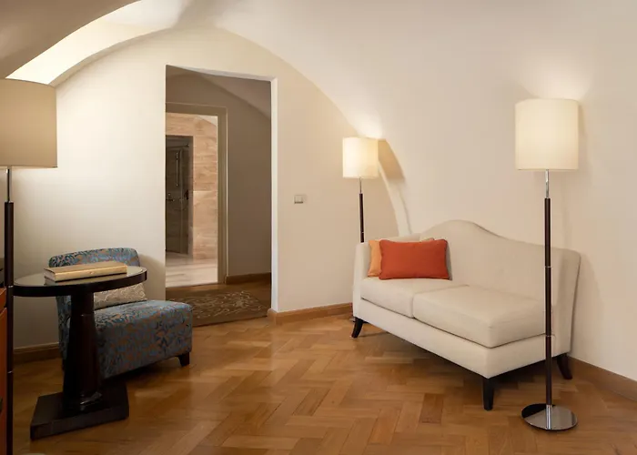 Mandarin Oriental,
