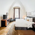 Mandarin Oriental, Hotel 5*