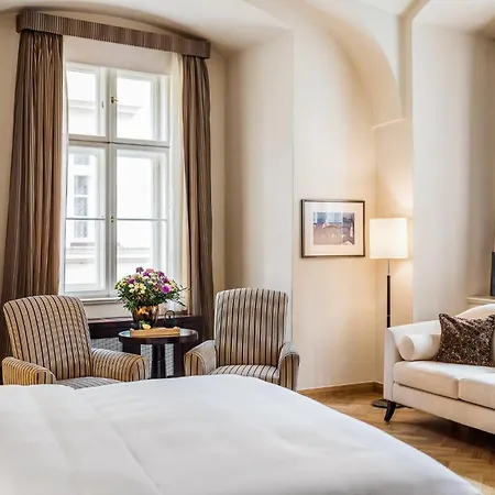 Mandarin Oriental, Praha