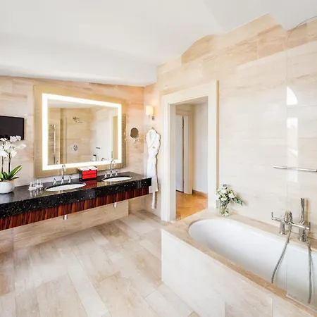 Ξενοδοχείο Mandarin Oriental, 5*