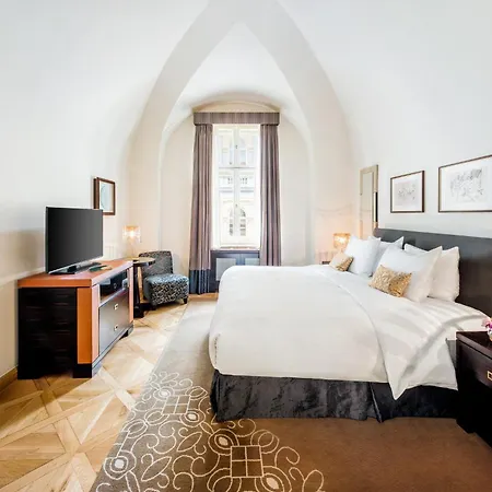 Mandarin Oriental, Ξενοδοχείο 5*