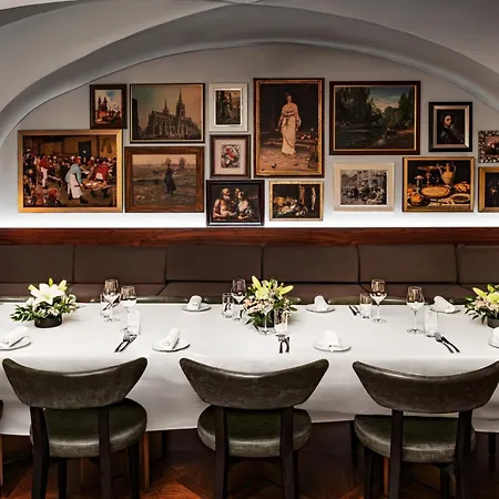 Mandarin Oriental, Πράγα