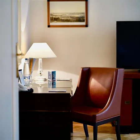 Mandarin Oriental, 5* Praha