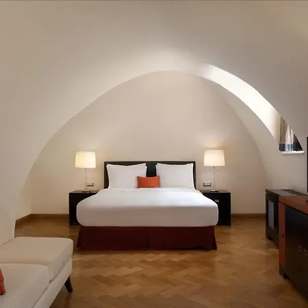 Mandarin Oriental, Ξενοδοχείο 5*