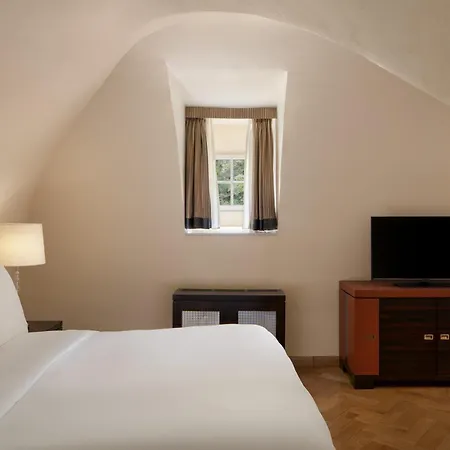 Mandarin Oriental, Hotel Prag