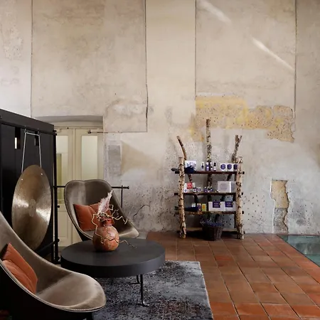 Mandarin Oriental, Praha