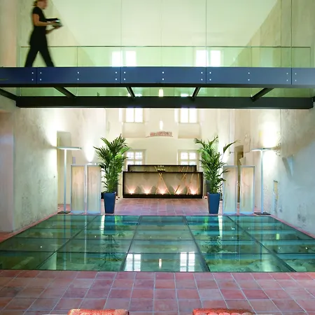Mandarin Oriental, מלון