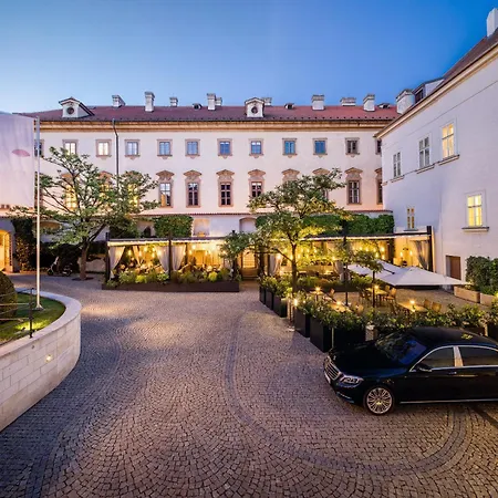 Mandarin Oriental, Praga