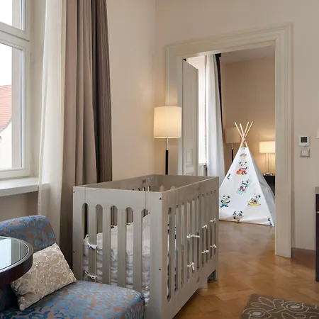 فندق ماندارين أورينتال، 5*